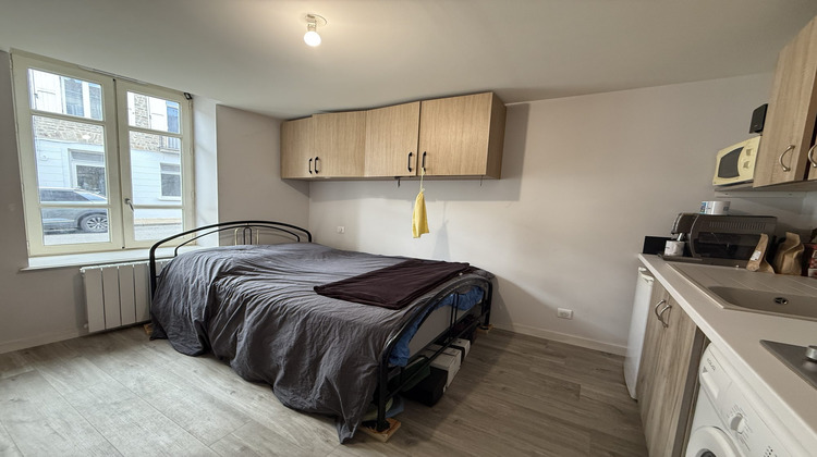 Ma-Cabane - Location Appartement Beaujeu, 18 m²