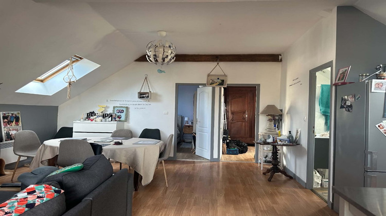 Ma-Cabane - Location Appartement BEAULIEU SUR LAYON, 46 m²
