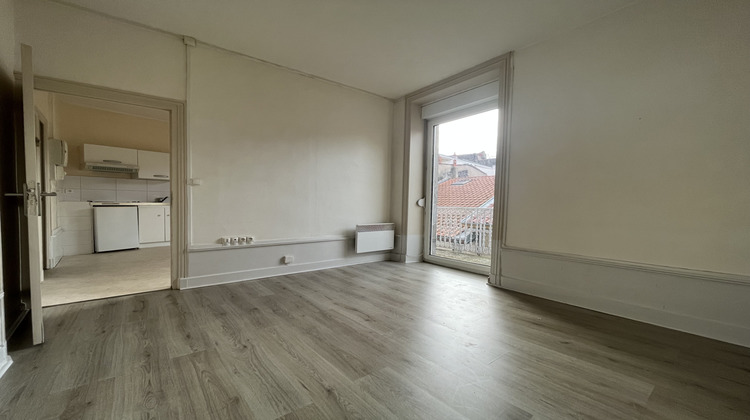 Ma-Cabane - Location Appartement Beaumont, 25 m²