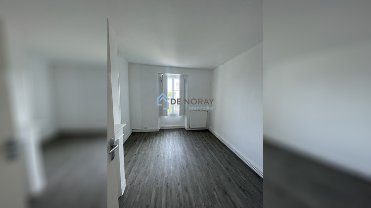 Ma-Cabane - Location Appartement BEAUMONT-LA-RONCE, 47 m²