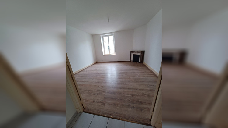 Ma-Cabane - Location Appartement Beaurepaire, 70 m²