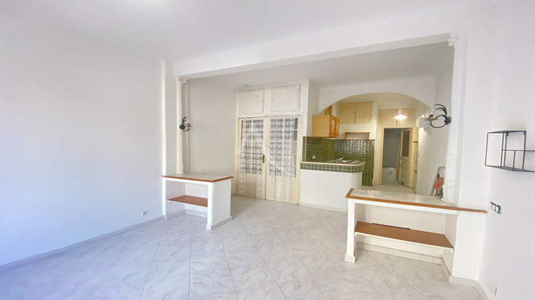 Ma-Cabane - Location Appartement BEAUSOLEIL, 28 m²