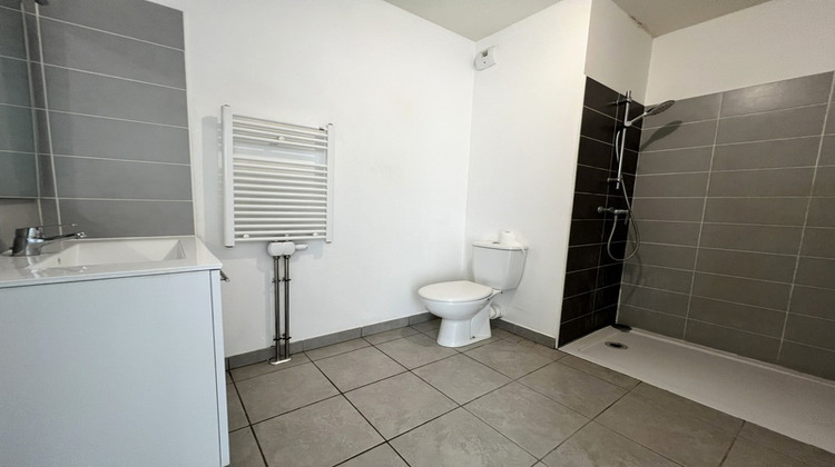 Ma-Cabane - Location Appartement BEAUZELLE, 59 m²