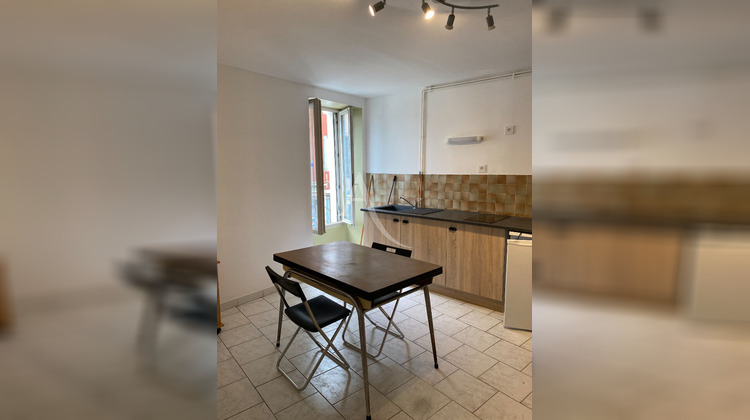 Ma-Cabane - Location Appartement BEDARIEUX, 30 m²