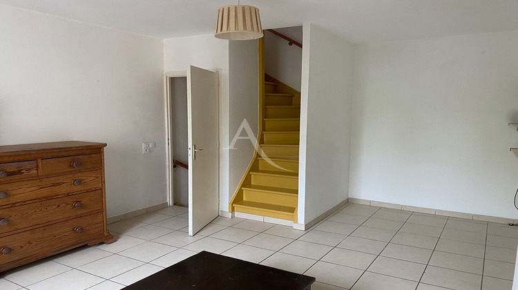 Ma-Cabane - Location Appartement BEDARIEUX, 69 m²