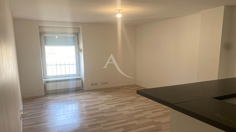 Ma-Cabane - Location Appartement BEDARIEUX, 34 m²