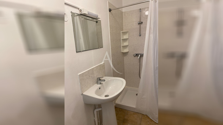 Ma-Cabane - Location Appartement BEDARIEUX, 24 m²