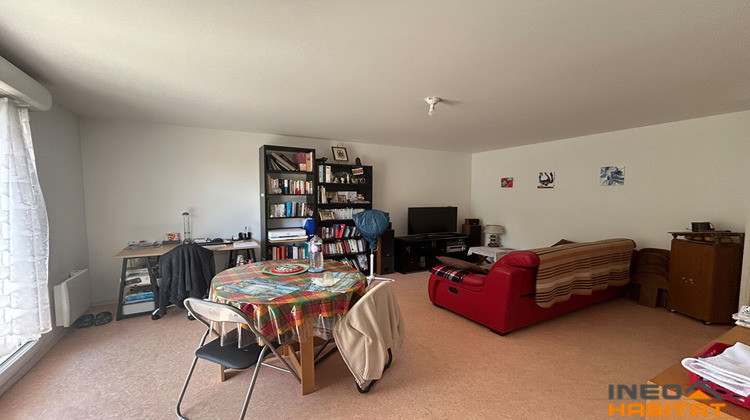 Ma-Cabane - Location Appartement BEDEE, 60 m²