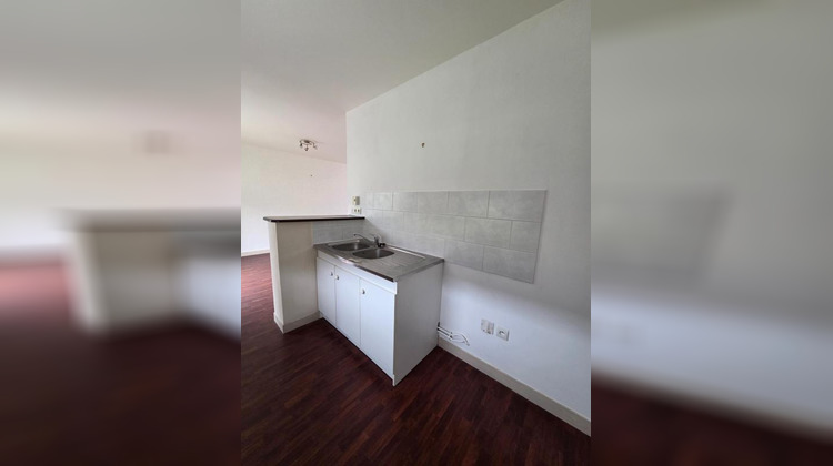 Ma-Cabane - Location Appartement BEGARD, 41 m²