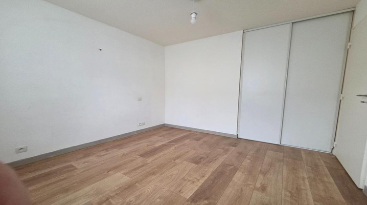 Ma-Cabane - Location Appartement BEGARD, 41 m²