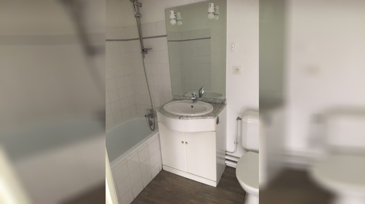 Ma-Cabane - Location Appartement BEGLES, 0 m²