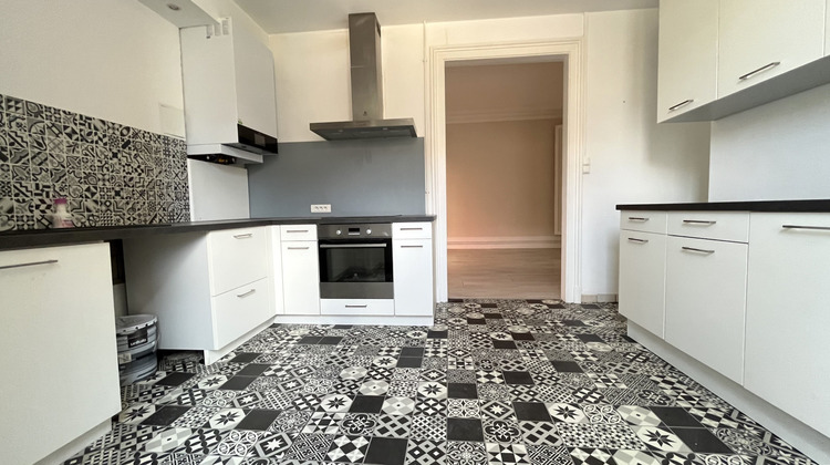 Ma-Cabane - Location Appartement Belfort, 114 m²