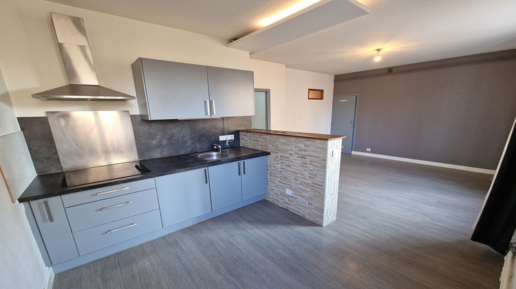 Ma-Cabane - Location Appartement BELLEGARDE-SUR-VALSERINE, 38 m²