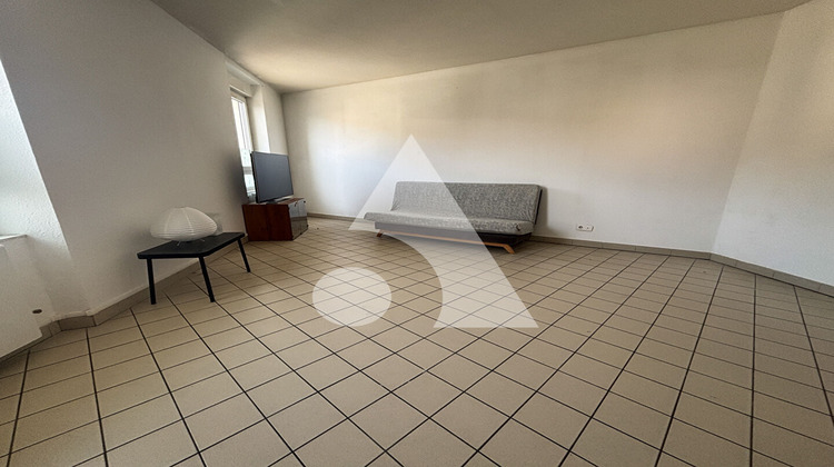 Ma-Cabane - Location Appartement BELLEGARDE-SUR-VALSERINE, 52 m²