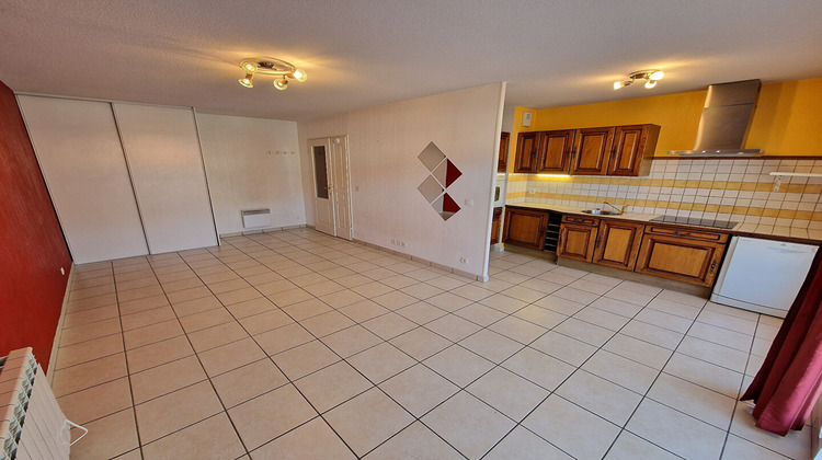 Ma-Cabane - Location Appartement BELLEGARDE-SUR-VALSERINE, 45 m²