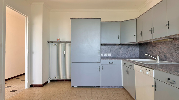 Ma-Cabane - Location Appartement BELLEVILLE, 68 m²