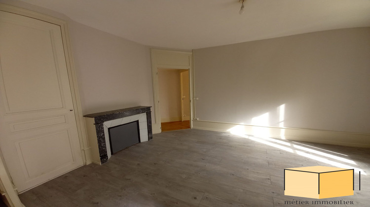 Ma-Cabane - Location Appartement Belley, 45 m²