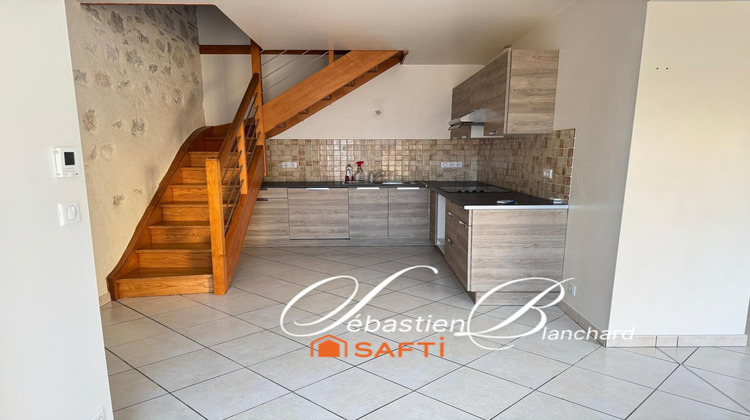 Ma-Cabane - Location Appartement Beon, 90 m²