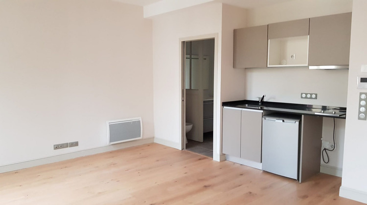 Ma-Cabane - Location Appartement Bergerac, 30 m²