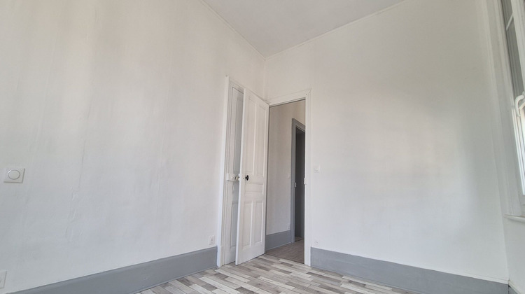 Ma-Cabane - Location Appartement Bernay, 42 m²