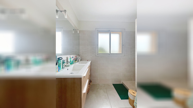 Ma-Cabane - Location Appartement BERRE-L'ETANG, 111 m²