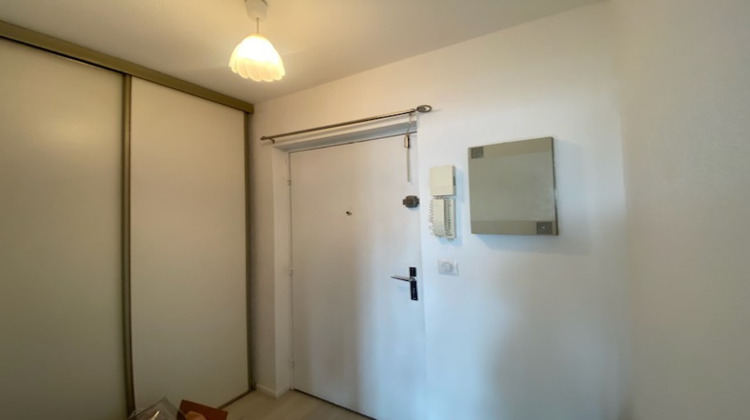 Ma-Cabane - Location Appartement BESANCON, 32 m²