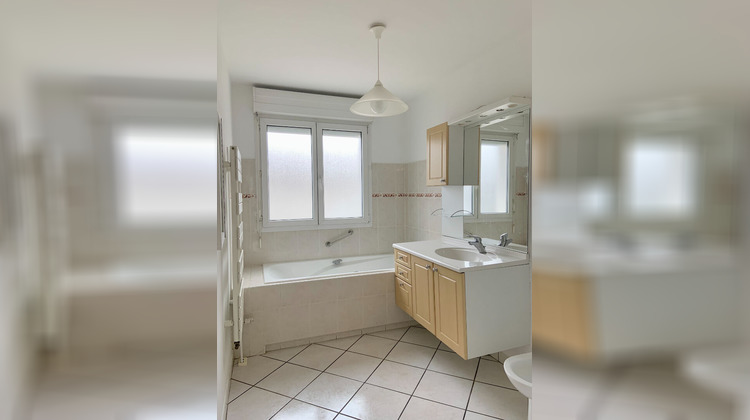 Ma-Cabane - Location Appartement BESANCON, 105 m²