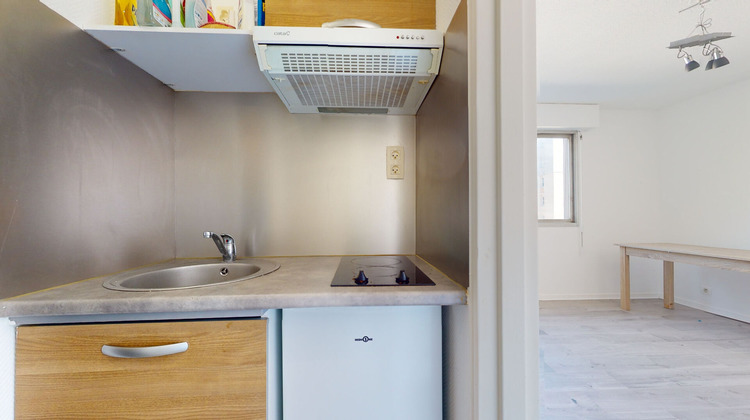 Ma-Cabane - Location Appartement BESANCON, 28 m²