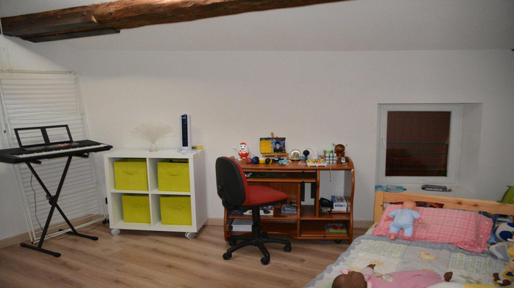 Ma-Cabane - Location Appartement BESSAN, 75 m²