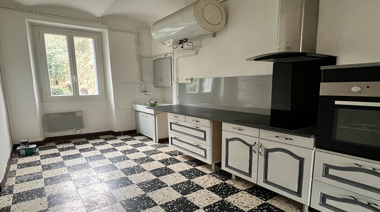 Ma-Cabane - Location Appartement BESSEGES, 89 m²