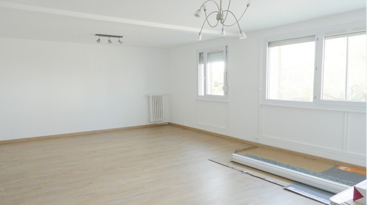 Ma-Cabane - Location Appartement BETHUNE, 85 m²