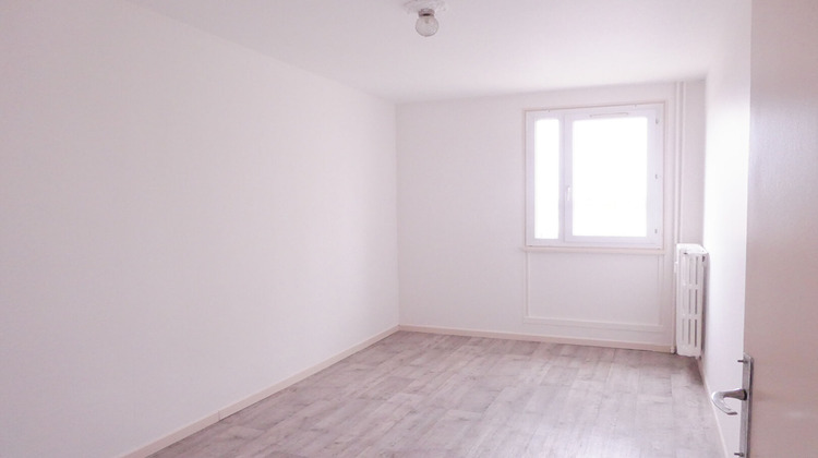 Ma-Cabane - Location Appartement BETHUNE, 64 m²