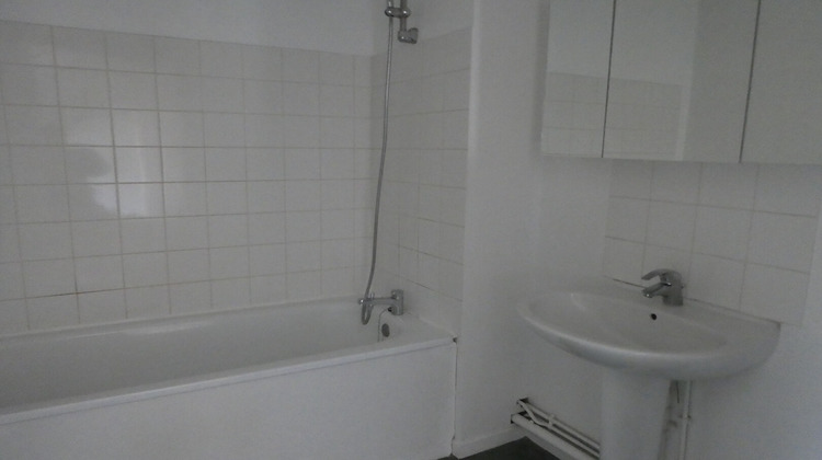 Ma-Cabane - Location Appartement BETHUNE, 62 m²