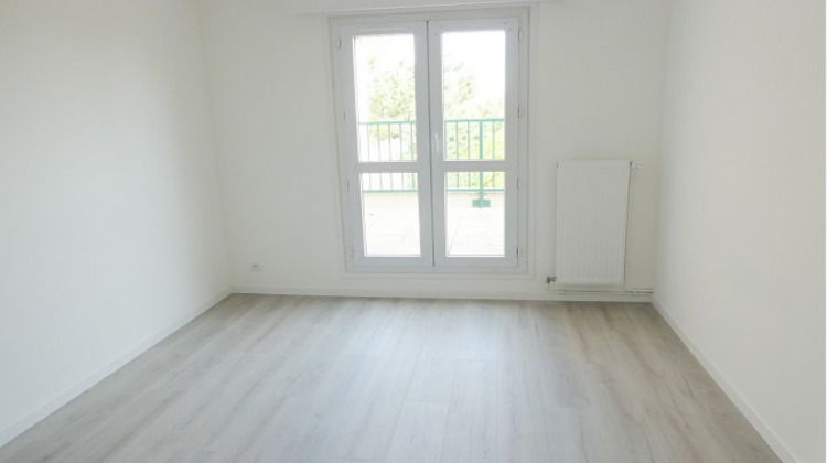 Ma-Cabane - Location Appartement BETHUNE, 87 m²
