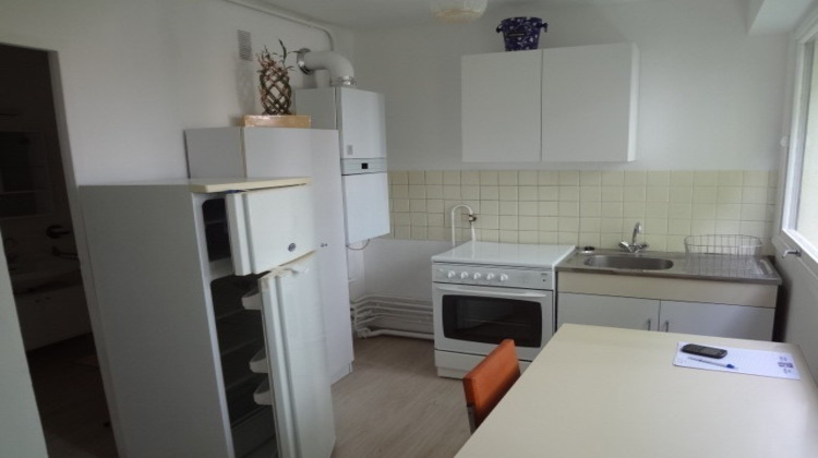 Ma-Cabane - Location Appartement BETHUNE, 28 m²