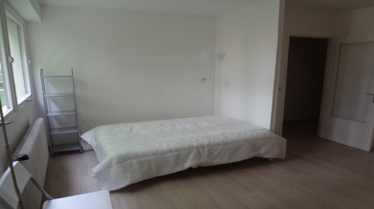Ma-Cabane - Location Appartement BETHUNE, 28 m²
