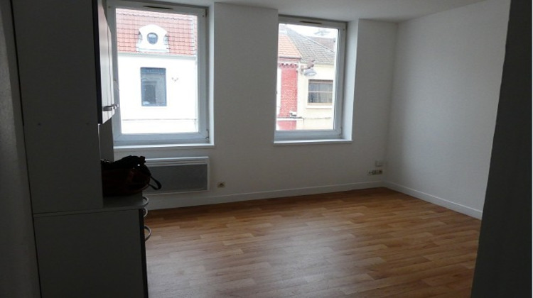 Ma-Cabane - Location Appartement BETHUNE, 30 m²