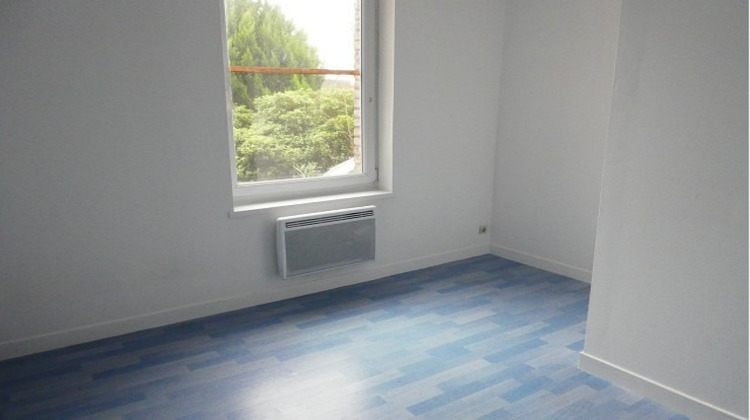 Ma-Cabane - Location Appartement BETHUNE, 30 m²
