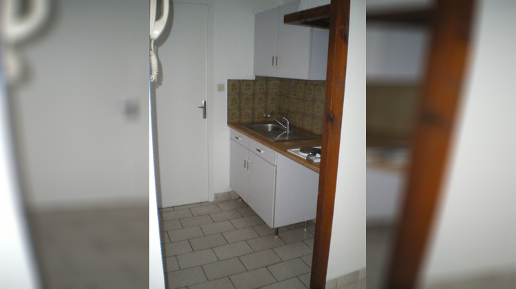 Ma-Cabane - Location Appartement BETHUNE, 30 m²