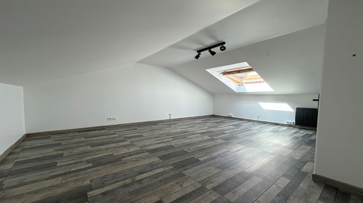 Ma-Cabane - Location Appartement BETHUNE, 65 m²