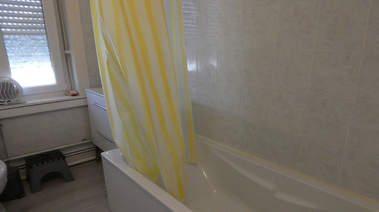 Ma-Cabane - Location Appartement BETHUNE, 64 m²