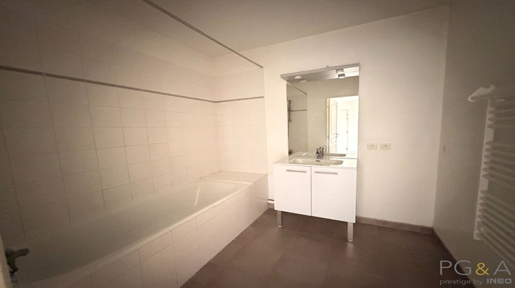 Ma-Cabane - Location Appartement BETTON, 64 m²