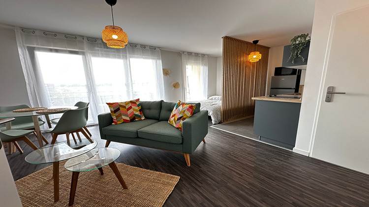 Ma-Cabane - Location Appartement BEZANNES, 30 m²