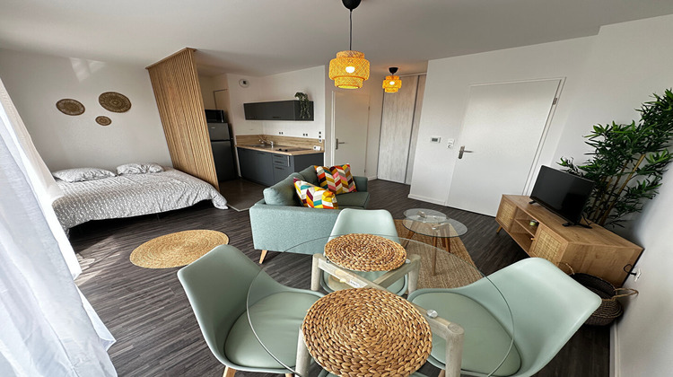 Ma-Cabane - Location Appartement BEZANNES, 30 m²