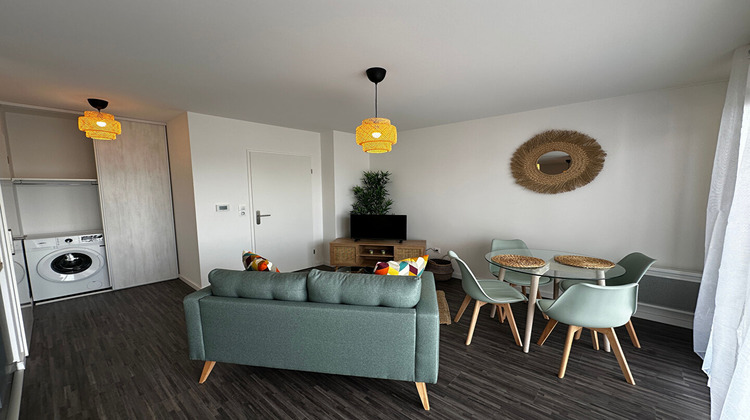 Ma-Cabane - Location Appartement BEZANNES, 30 m²
