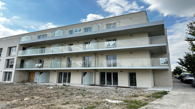Ma-Cabane - Location Appartement BEZANNES, 56 m²