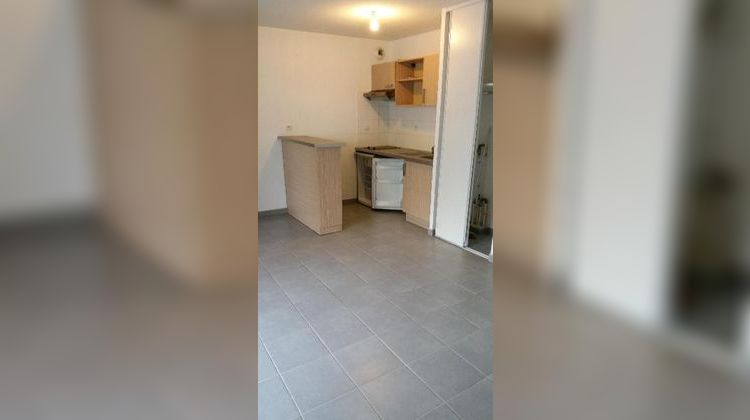 Ma-Cabane - Location Appartement BEZIERS, 40 m²