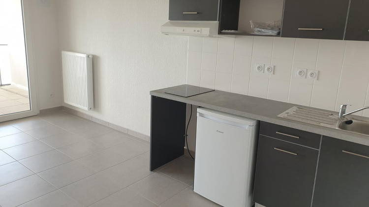 Ma-Cabane - Location Appartement BEZIERS, 42 m²