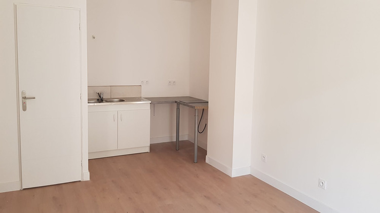 Ma-Cabane - Location Appartement Béziers, 35 m²