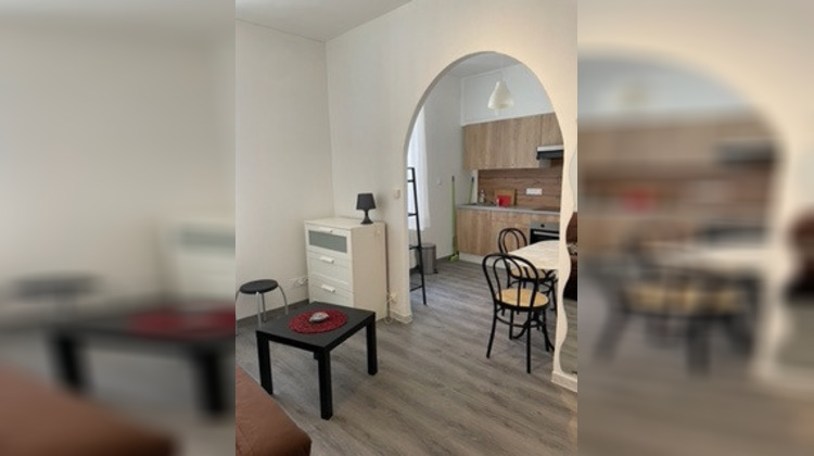 Ma-Cabane - Location Appartement Béziers, 21 m²